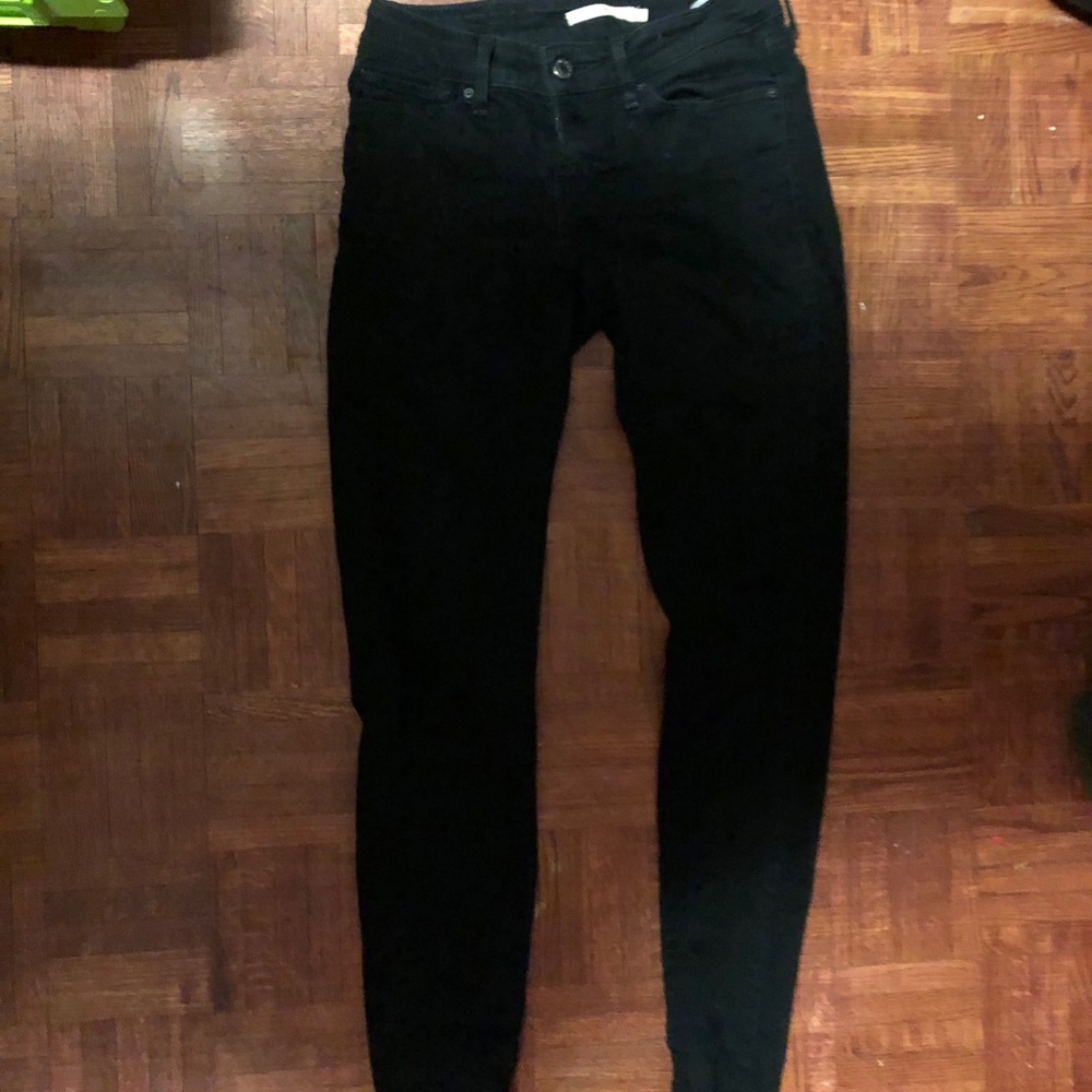 Black skinny jeans